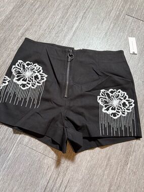 Anthropologie Maeve Embroidered Shorts Black White Floral Boho Chic NWT 10